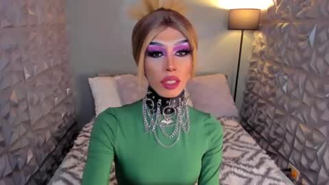 Snapshot of anitacruisze chatting on 03.05.25 Miss Ann online show from 03.05.25