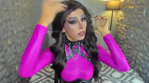 Snapshot of anitacruisze chatting on 03.07.25 Miss Ann online show from 03.07.25