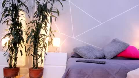 Anna online show from 12.10.24