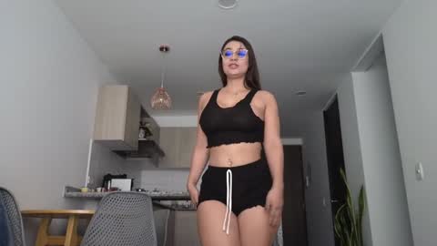 Anna online show from 01.04.25