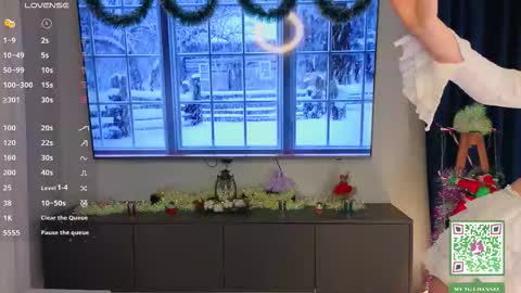 Holly Molly Im Polly online show from 12.02.25