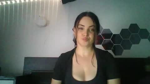 annebellee69 online show from 10.02.25