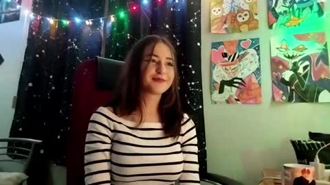 Snapshot of anneliesepoeling chatting on 12.05.25 Lia online show from 12.05.25