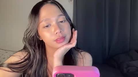 Annette 03 online show from 10.27.25