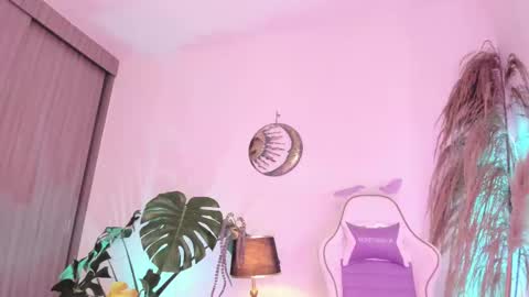 Angel online show from 09.09.25