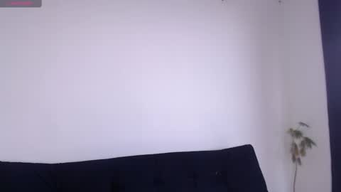 Snapshot of anni_wine___ chatting on 02.18.25 ANNI online show from 02.18.25