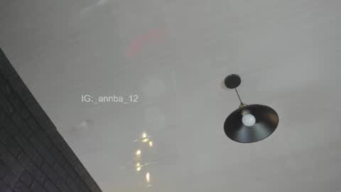 annie_barozzi online show from 11.01.25