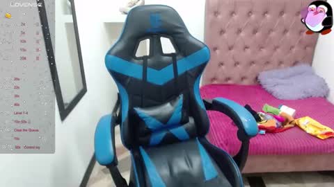 Anniee online show from 01.23.25