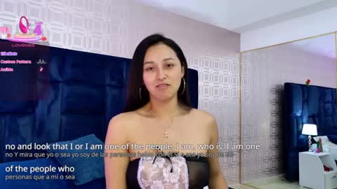 Snapshot of anniieleonhart chatting on 09.13.25 Anniieleonhart online show from 09.13.25