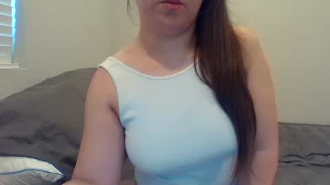 Snapshot of annika_01 chatting on 10.22.25 ani69 online show from 10.22.25