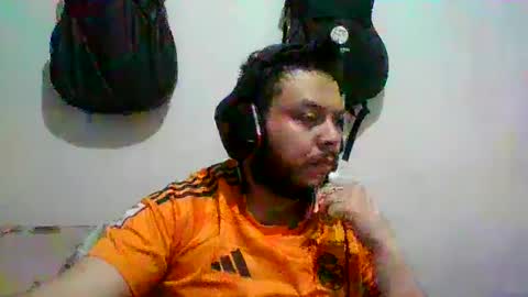 Snapshot of annubixxx69 chatting on 09.27.25 lion kennedy independent model moderator online show from 09.27.25