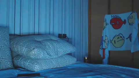 Snapshot of annuler_9 chatting on 01.19.25 adrenalinE online show from 01.19.25