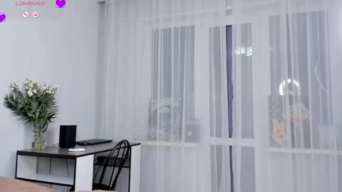 anny_leps online show from 02.13.25