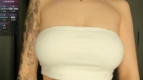 anny_leps online show from 11.10.25