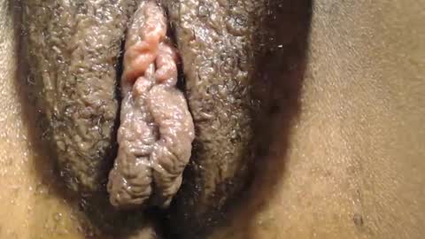 Anny online show from 11.22.25