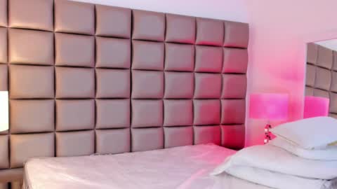 Snapshot of annyhizzle chatting on 01.18.25 online show from 01.18.25