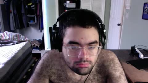 Snapshot of anonman12 chatting on 10.11.25 anonman12 online show from 10.11.25