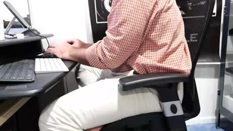 D online show from 11.10.25