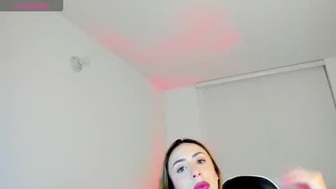 Snapshot of anthonelaa777 chatting on 10.01.25 Anthonela online show from 10.01.25
