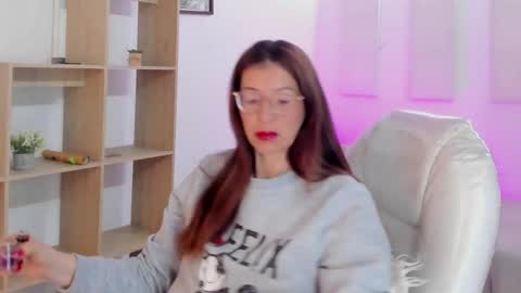 Snapshot of antoneella__ chatting on 10.03.25 Antonella online show from 10.03.25
