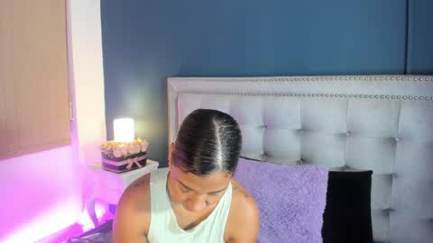 Snapshot of antonellaparker chatting on 02.15.25 Sarah online show from 02.15.25