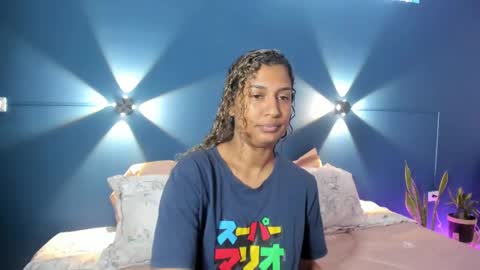 Snapshot of antonellaparker chatting on 03.11.25 Sarah online show from 03.11.25