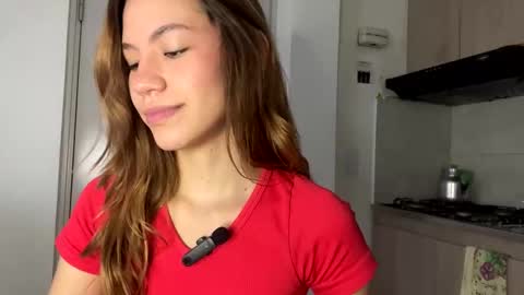 Snapshot of antonellarossii_ chatting on 02.06.25 Antonella  online show from 02.06.25