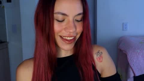 Snapshot of antonellarossii_ chatting on 03.12.25 Antonella  online show from 03.12.25