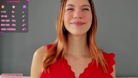 Snapshot of antonellarossii_ chatting on 10.12.25 Antonella  online show from 10.12.25