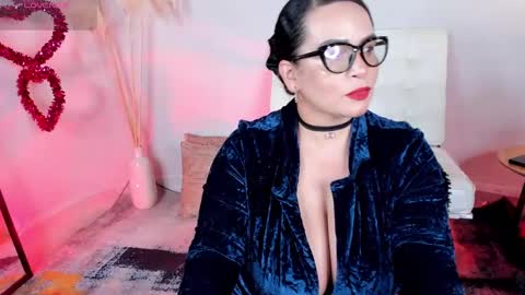 Snapshot of antoniacasarini chatting on 09.22.25 Antonia online show from 09.22.25
