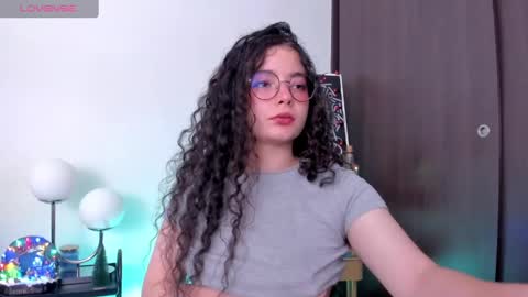 Antonia online show from 12.04.24