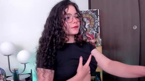 Antonia online show from 12.07.24