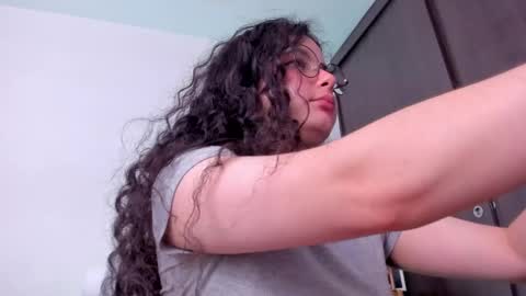 Antonia online show from 12.12.24