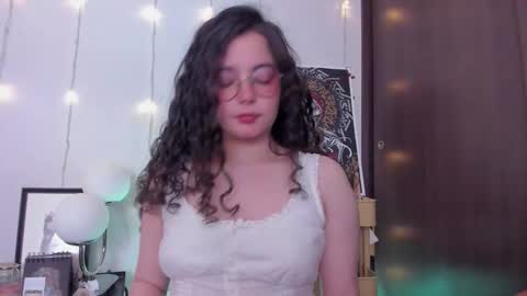 Antonia online show from 10.02.25