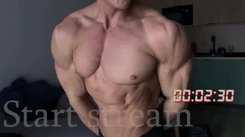 Snapshot of antray_misti chatting on 10.18.25 Adam 24 online show from 10.18.25