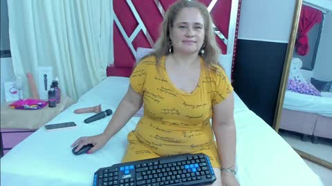Snapshot of anyelamature chatting on 01.15.25 Anyela online show from 01.15.25