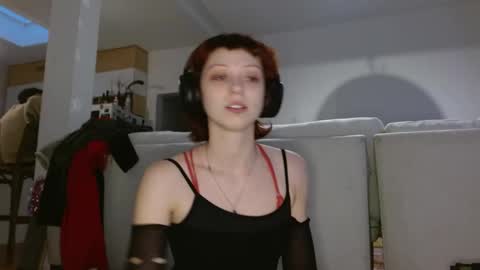 Snapshot of anyelsewhere chatting on 11.09.25 Lila online show from 11.09.25