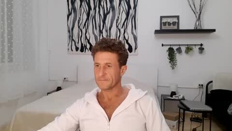 Snapshot of apollobest77 chatting on 12.09.24 apollobest77 online show from 12.09.24