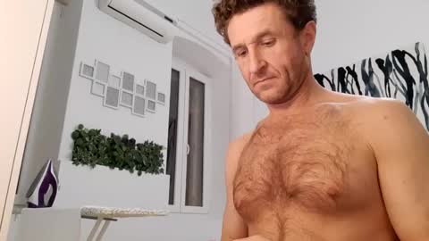Snapshot of apollobest77 chatting on 02.01.25 apollobest77 online show from 02.01.25