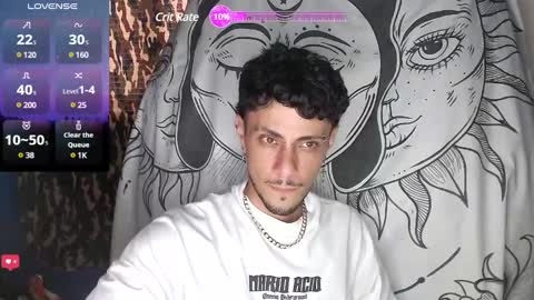Snapshot of apolo_s chatting on 12.08.24 Andres online show from 12.08.24