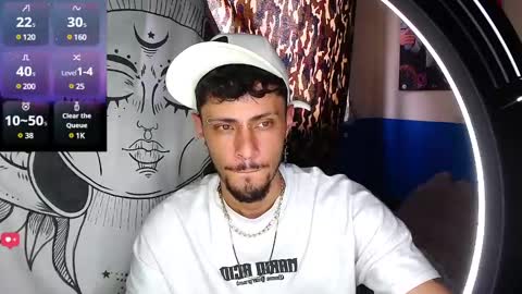 Snapshot of apolo_s chatting on 01.12.25 Andres online show from 01.12.25