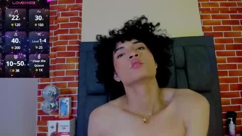 Snapshot of appolo_jay chatting on 01.24.25 appolo online show from 01.24.25