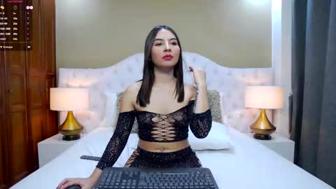 Snapshot of april_derricks chatting on 12.04.25 April online show from 12.04.25