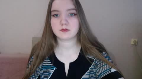 Snapshot of aquanarmin chatting on 12.26.24 Josefin online show from 12.26.24