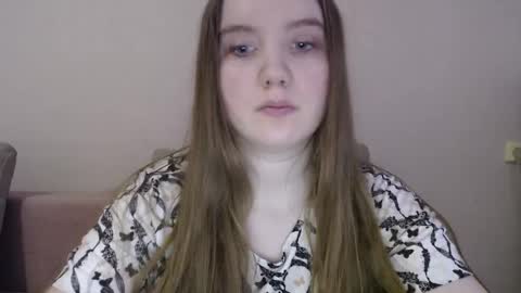 Snapshot of aquanarmin chatting on 12.27.24 Josefin online show from 12.27.24