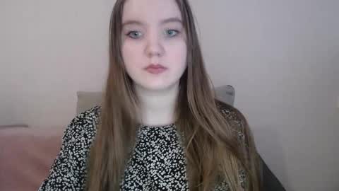 Snapshot of aquanarmin chatting on 01.03.25 Josefin online show from 01.03.25