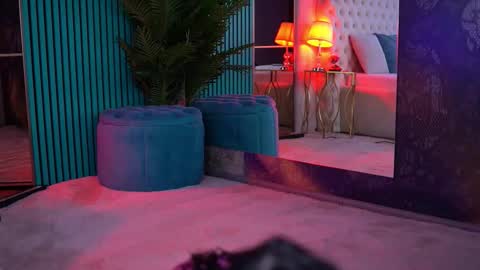 arabellaposh online show from 10.10.25