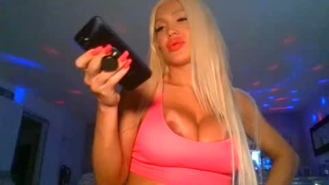 Snapshot of arabitsmariam chatting on 02.15.25 arabictsmariam online show from 02.15.25