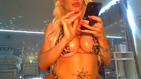 Snapshot of arabitsmariam chatting on 02.28.25 arabictsmariam online show from 02.28.25