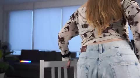 Valentina online show from 12.03.25